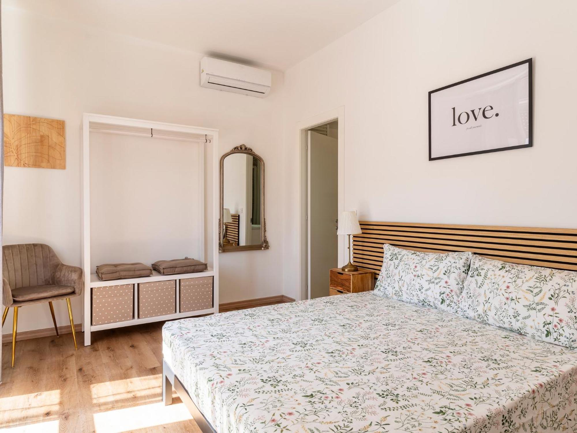 Livorno Central And Modern 2 Apts & 1 Room! ภายนอก รูปภาพ