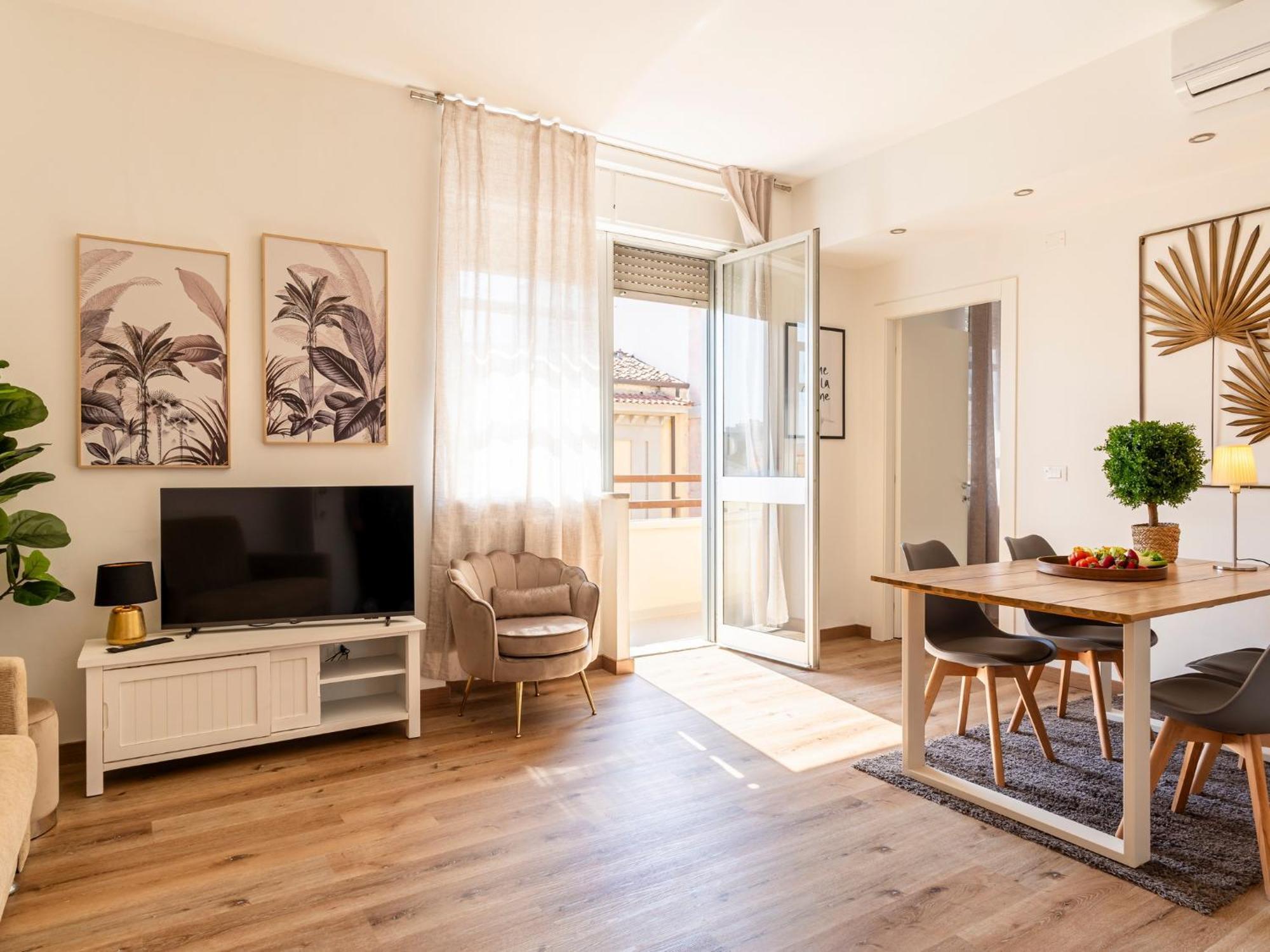 Livorno Central And Modern 2 Apts & 1 Room! ภายนอก รูปภาพ