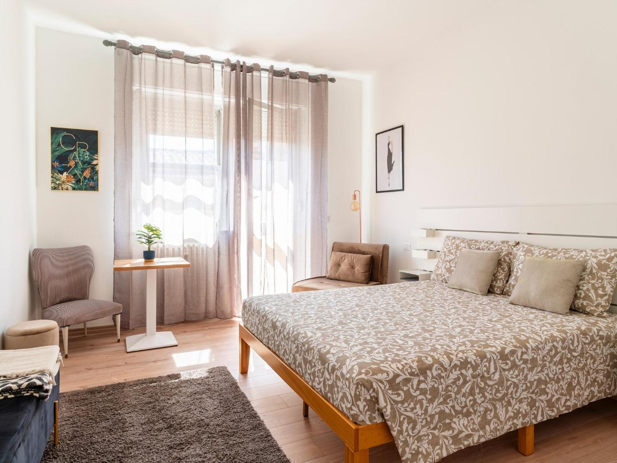 Livorno Central And Modern 2 Apts & 1 Room! ภายนอก รูปภาพ